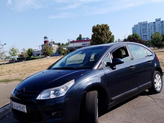 Синий Ситроен С4, объемом двигателя 1.6 л и пробегом 190 тыс. км за 5500 $, фото 15 на Automoto.ua