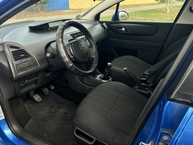 Синій Сітроен С4, об'ємом двигуна 1.4 л та пробігом 200 тис. км за 4200 $, фото 8 на Automoto.ua