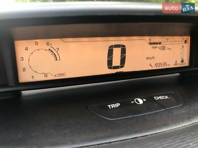 Синій Сітроен С4, об'ємом двигуна 1.6 л та пробігом 193 тис. км за 4000 $, фото 9 на Automoto.ua