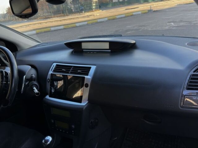 Синий Ситроен С4, объемом двигателя 1.6 л и пробегом 188 тыс. км за 7000 $, фото 7 на Automoto.ua