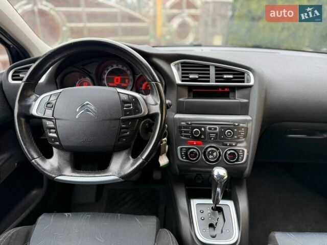 Синий Ситроен С4, объемом двигателя 1.6 л и пробегом 200 тыс. км за 6700 $, фото 58 на Automoto.ua