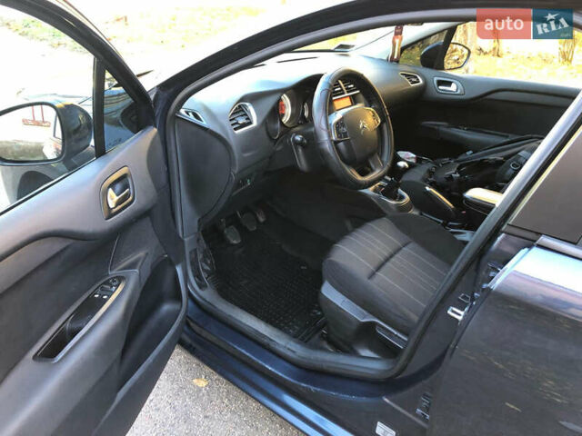 Синий Ситроен С4, объемом двигателя 1.6 л и пробегом 222 тыс. км за 6500 $, фото 6 на Automoto.ua