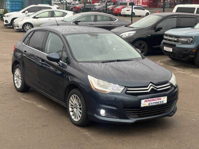Синий Ситроен С4, объемом двигателя 1.6 л и пробегом 200 тыс. км за 5850 $, фото 4 на Automoto.ua