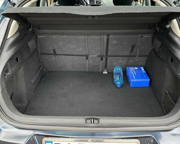 Синій Сітроен С4, об'ємом двигуна 1.56 л та пробігом 246 тис. км за 6498 $, фото 9 на Automoto.ua