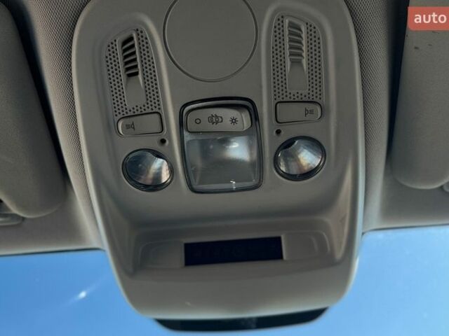 Синий Ситроен С4, объемом двигателя 1.56 л и пробегом 287 тыс. км за 7100 $, фото 16 на Automoto.ua