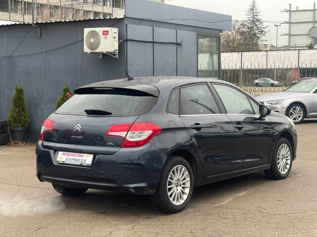 Синий Ситроен С4, объемом двигателя 1.6 л и пробегом 200 тыс. км за 5850 $, фото 6 на Automoto.ua