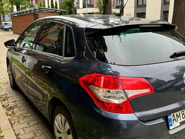 Синий Ситроен С4, объемом двигателя 1.6 л и пробегом 82 тыс. км за 6700 $, фото 5 на Automoto.ua