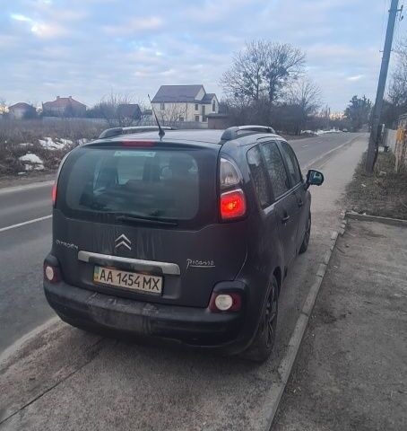 Синій Сітроен С4, об'ємом двигуна 0 л та пробігом 200 тис. км за 6400 $, фото 4 на Automoto.ua