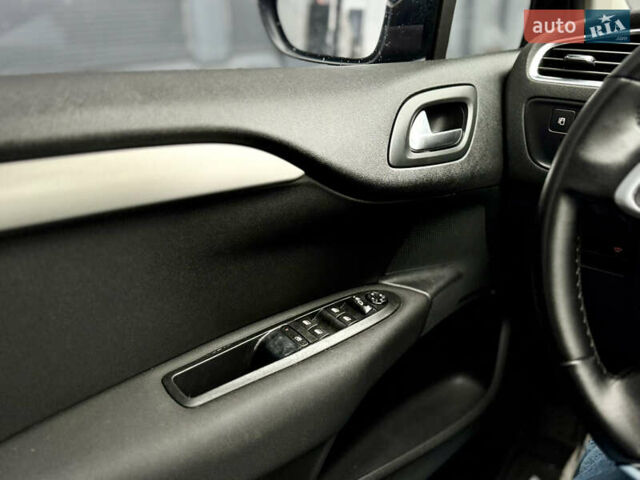 Синий Ситроен С4, объемом двигателя 1.56 л и пробегом 148 тыс. км за 9999 $, фото 15 на Automoto.ua