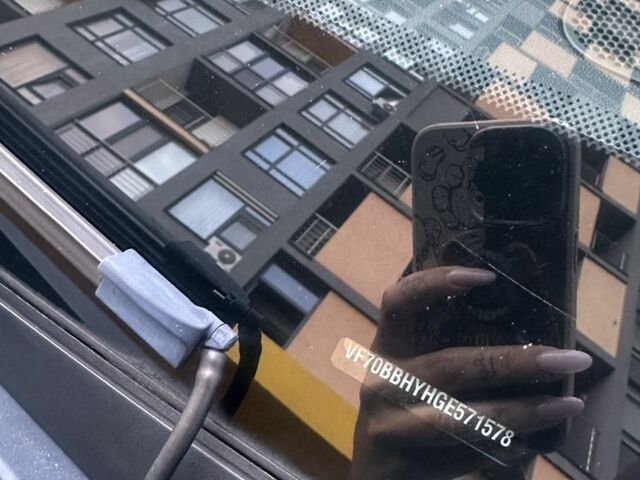 Синий Ситроен С4, объемом двигателя 1.6 л и пробегом 157 тыс. км за 10500 $, фото 2 на Automoto.ua