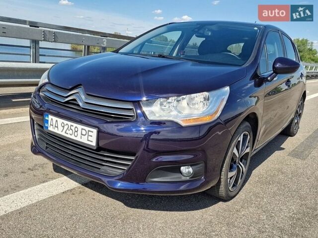 Синий Ситроен С4, объемом двигателя 1.56 л и пробегом 147 тыс. км за 8500 $, фото 1 на Automoto.ua