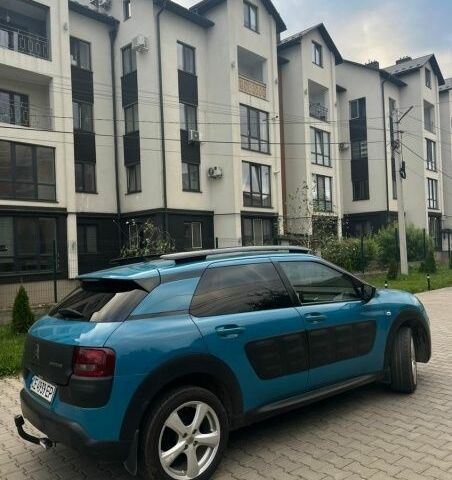 Ситроен С4 2017 в Черновцах на Automoto.ua Синий Ситроен С4, объемом двигателя 1.6 л и пробегом 220 тыс. км за 8850 $, фото 2 на Automoto.ua