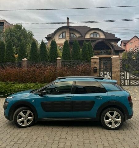 Ситроен С4 2017 в Черновцах на Automoto.ua Синий Ситроен С4, объемом двигателя 1.6 л и пробегом 220 тыс. км за 8850 $, фото 6 на Automoto.ua
