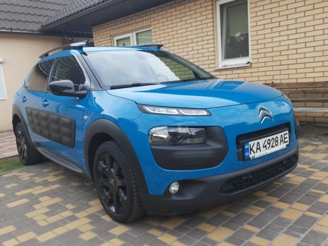 Синий Ситроен С4, объемом двигателя 1.6 л и пробегом 127 тыс. км за 12999 $, фото 1 на Automoto.ua