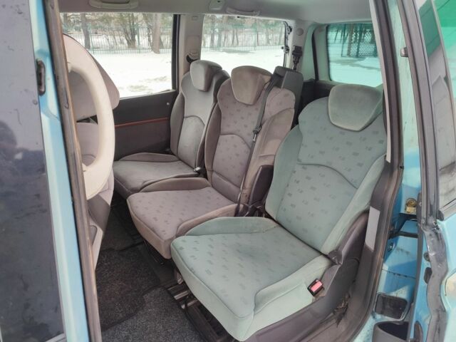 Синій Сітроен С4, об'ємом двигуна 2.2 л та пробігом 270 тис. км за 1999 $, фото 4 на Automoto.ua