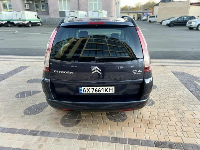 Синий Ситроен С4, объемом двигателя 1.7 л и пробегом 298 тыс. км за 4500 $, фото 6 на Automoto.ua