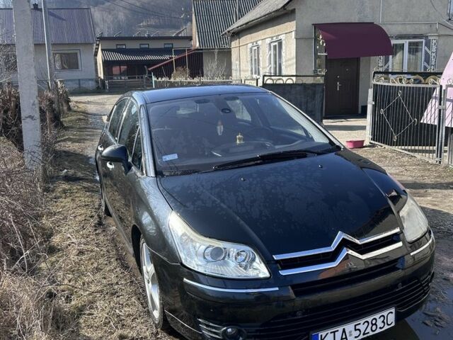 Синий Ситроен С4, объемом двигателя 2 л и пробегом 200 тыс. км за 1700 $, фото 2 на Automoto.ua