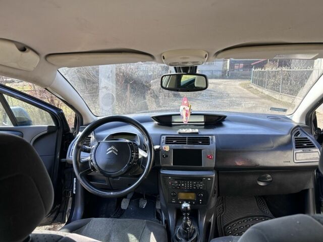 Синий Ситроен С4, объемом двигателя 2 л и пробегом 200 тыс. км за 1700 $, фото 6 на Automoto.ua