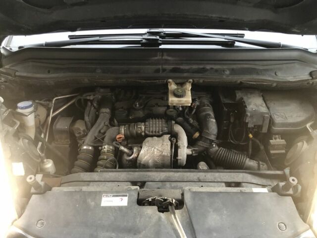 Синий Ситроен С4, объемом двигателя 1.6 л и пробегом 110 тыс. км за 8200 $, фото 17 на Automoto.ua