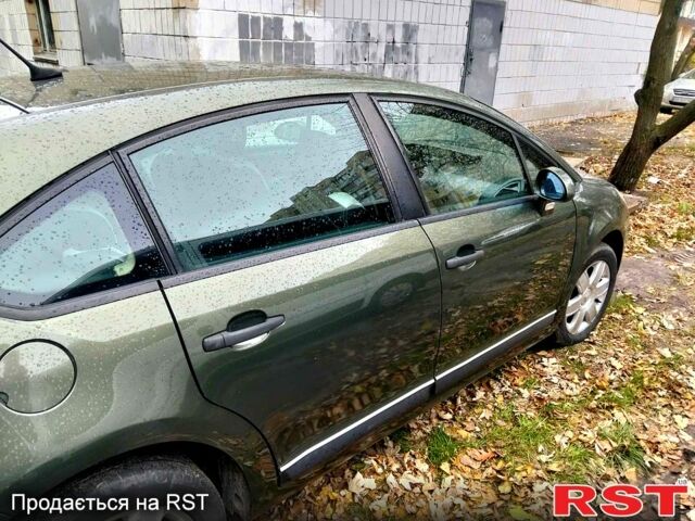 Зелений Сітроен С4, об'ємом двигуна 1.6 л та пробігом 182 тис. км за 4200 $, фото 4 на Automoto.ua