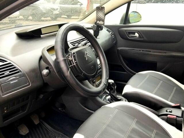 Зелений Сітроен С4, об'ємом двигуна 1.6 л та пробігом 182 тис. км за 4200 $, фото 7 на Automoto.ua