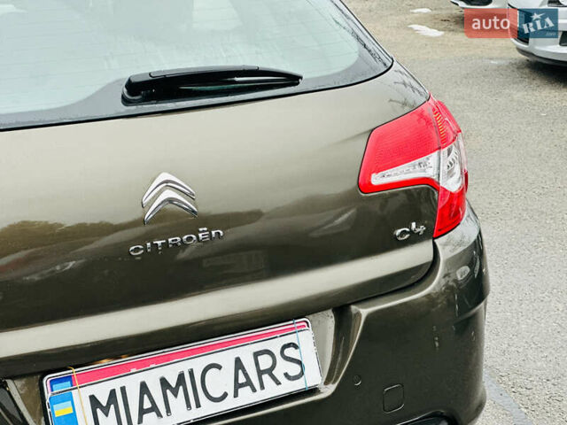 Зелений Сітроен С4, об'ємом двигуна 1.6 л та пробігом 167 тис. км за 7900 $, фото 4 на Automoto.ua