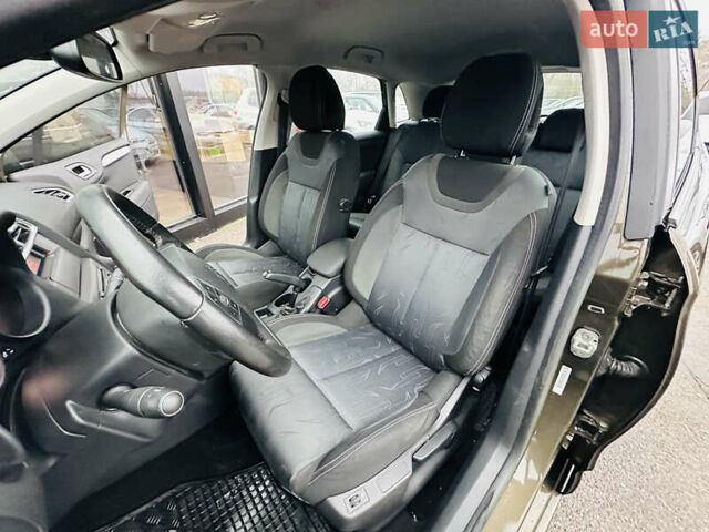 Зелений Сітроен С4, об'ємом двигуна 1.6 л та пробігом 167 тис. км за 7900 $, фото 37 на Automoto.ua