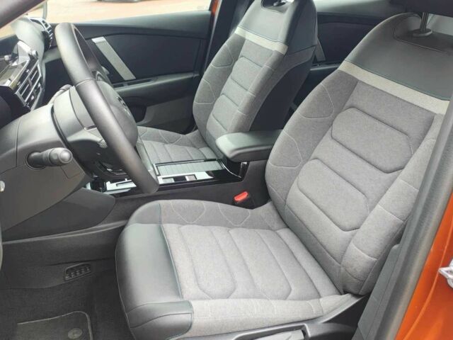 Сітроен С4 2022 у Тернополі на Automoto.ua Помаранчевий Сітроен С4, об'ємом двигуна 0 л та пробігом 43 тис. км за 16500 $, фото 12 на Automoto.ua