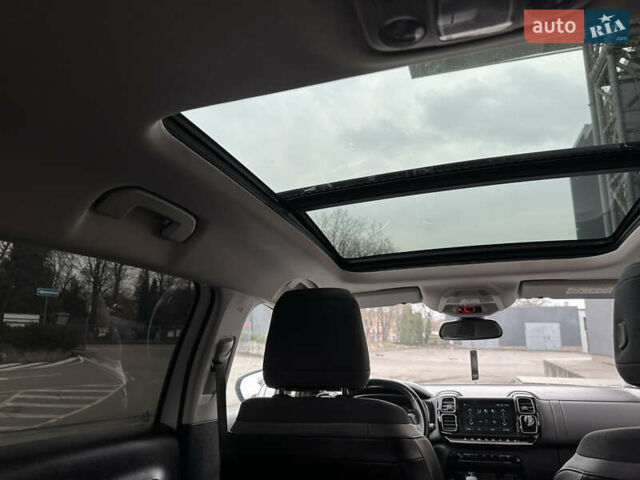 Белый Ситроен C5 Aircross, объемом двигателя 2 л и пробегом 145 тыс. км за 18999 $, фото 67 на Automoto.ua