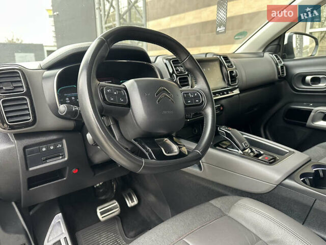 Белый Ситроен C5 Aircross, объемом двигателя 2 л и пробегом 145 тыс. км за 18999 $, фото 55 на Automoto.ua