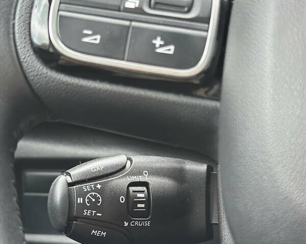 Белый Ситроен C5 Aircross, объемом двигателя 2 л и пробегом 151 тыс. км за 23100 $, фото 37 на Automoto.ua
