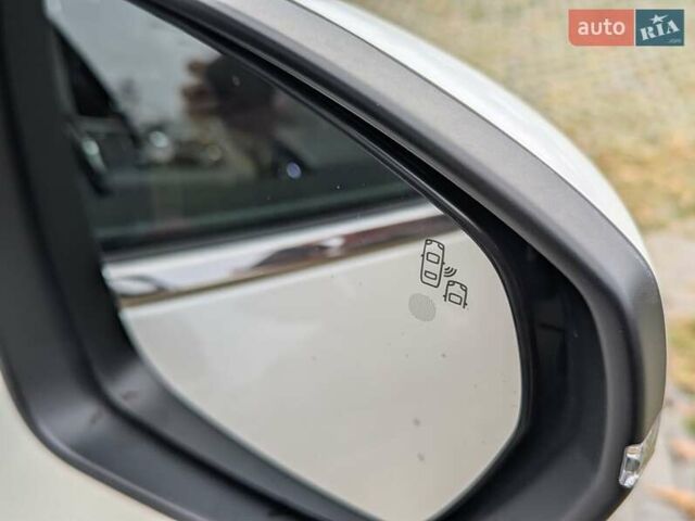 Белый Ситроен C5 Aircross, объемом двигателя 2 л и пробегом 165 тыс. км за 19300 $, фото 36 на Automoto.ua