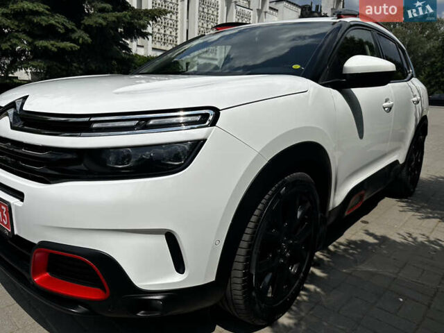 Белый Ситроен C5 Aircross, объемом двигателя 2 л и пробегом 220 тыс. км за 19499 $, фото 32 на Automoto.ua