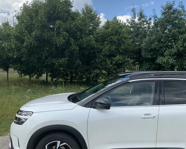 Білий Сітроен C5 Aircross, об'ємом двигуна 2 л та пробігом 97 тис. км за 23500 $, фото 2 на Automoto.ua