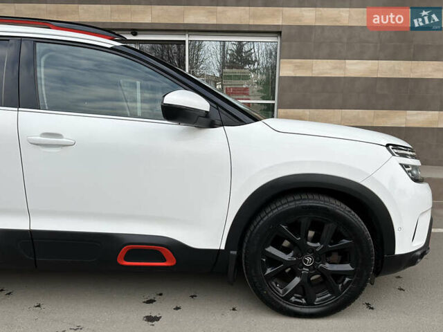 Белый Ситроен C5 Aircross, объемом двигателя 2 л и пробегом 145 тыс. км за 18999 $, фото 37 на Automoto.ua