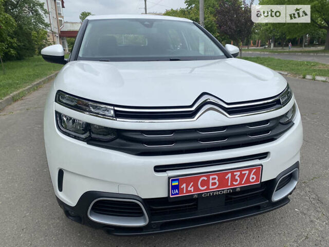 Белый Ситроен C5 Aircross, объемом двигателя 1.5 л и пробегом 179 тыс. км за 21850 $, фото 36 на Automoto.ua