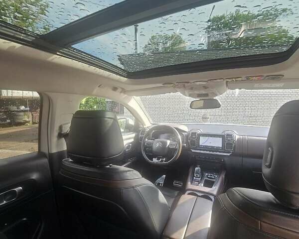 Белый Ситроен C5 Aircross, объемом двигателя 2 л и пробегом 270 тыс. км за 24700 $, фото 10 на Automoto.ua