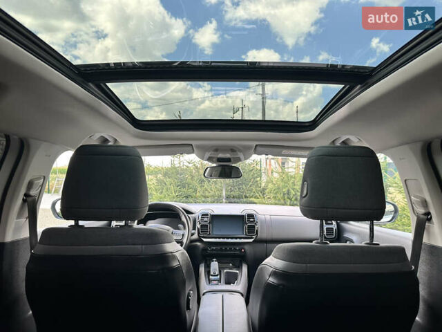 Белый Ситроен C5 Aircross, объемом двигателя 2 л и пробегом 220 тыс. км за 19450 $, фото 2 на Automoto.ua