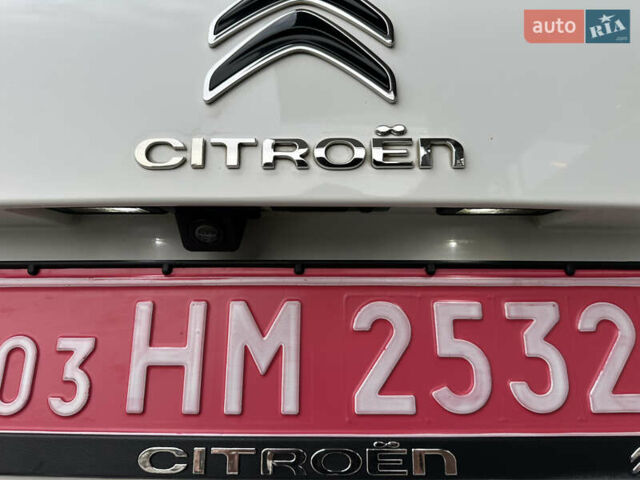 Белый Ситроен C5 Aircross, объемом двигателя 2 л и пробегом 145 тыс. км за 18999 $, фото 84 на Automoto.ua