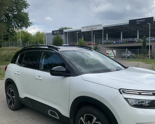 Білий Сітроен C5 Aircross, об'ємом двигуна 2 л та пробігом 97 тис. км за 23500 $, фото 10 на Automoto.ua