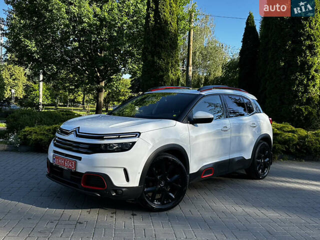 Белый Ситроен C5 Aircross, объемом двигателя 2 л и пробегом 220 тыс. км за 19499 $, фото 85 на Automoto.ua