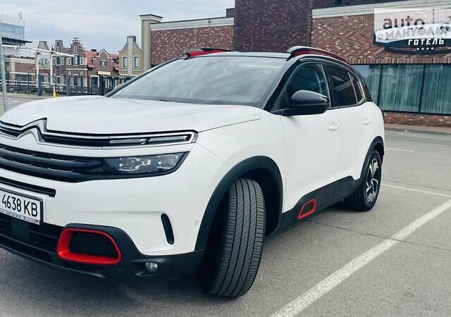 Белый Ситроен C5 Aircross, объемом двигателя 2 л и пробегом 134 тыс. км за 25444 $, фото 2 на Automoto.ua