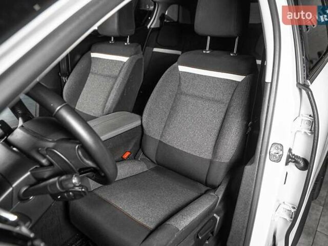 Білий Сітроен C5 Aircross, об'ємом двигуна 2 л та пробігом 107 тис. км за 19999 $, фото 23 на Automoto.ua