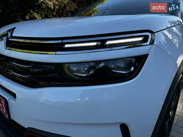 Белый Ситроен C5 Aircross, объемом двигателя 2 л и пробегом 220 тыс. км за 19499 $, фото 45 на Automoto.ua