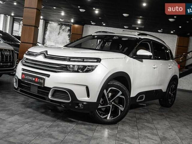 Білий Сітроен C5 Aircross, об'ємом двигуна 2 л та пробігом 107 тис. км за 21200 $, фото 1 на Automoto.ua