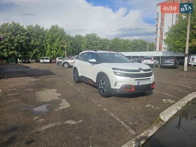 Белый Ситроен C5 Aircross, объемом двигателя 2 л и пробегом 270 тыс. км за 22700 $, фото 2 на Automoto.ua