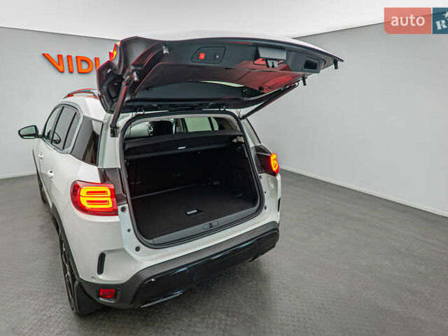 Белый Ситроен C5 Aircross, объемом двигателя 2 л и пробегом 187 тыс. км за 20345 $, фото 6 на Automoto.ua
