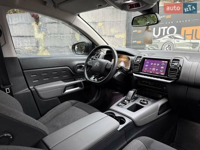 Белый Ситроен C5 Aircross, объемом двигателя 1.5 л и пробегом 195 тыс. км за 18800 $, фото 12 на Automoto.ua