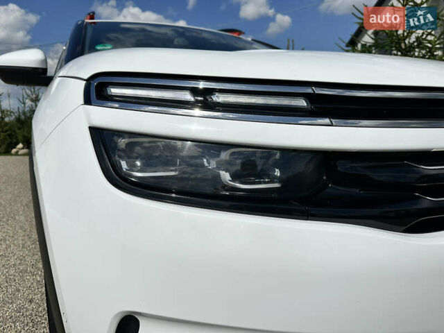 Белый Ситроен C5 Aircross, объемом двигателя 2 л и пробегом 220 тыс. км за 19450 $, фото 37 на Automoto.ua