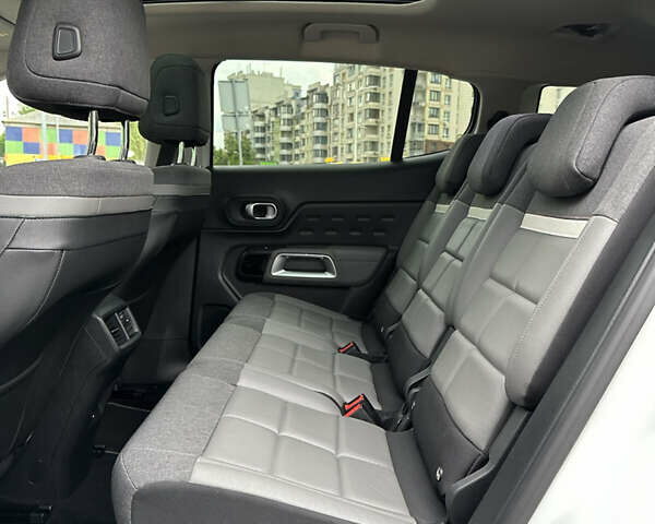 Белый Ситроен C5 Aircross, объемом двигателя 2 л и пробегом 151 тыс. км за 23100 $, фото 49 на Automoto.ua